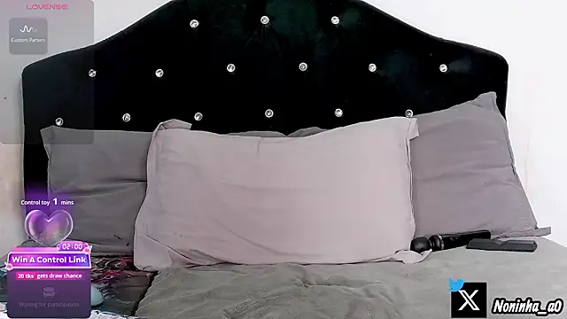 Snapshot of nonawhitemm chatting on January 15, 2026, 11:19 pm nonawhitemm online show from January 15, 2026, 11:19 pm