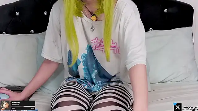 Snapshot of nonawhitemm chatting on February 22, 2026, 3:29 am nonawhitemm online show from February 22, 2026, 3:29 am