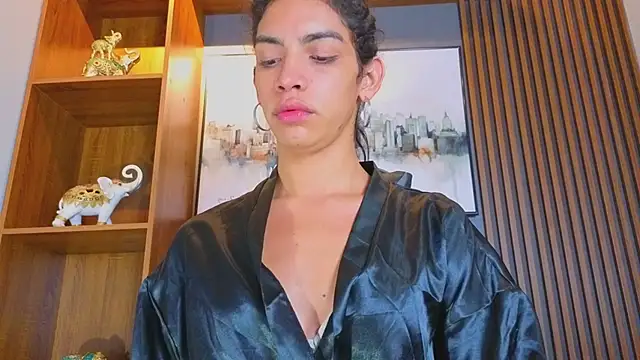 Alahia Rodriguez online show from May 15, 2026, 3:52 pm