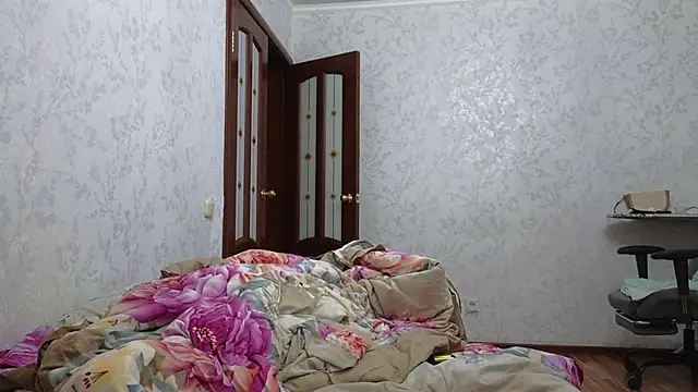 Snapshot of Nelly_Fischer chatting on January 16, 2025, 5:01 pm Nelly Fischer online show from January 16, 2025, 5:01 pm