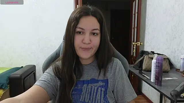 Snapshot of Nelly_Fischer chatting on March 9, 2025, 5:17 pm Nelly Fischer online show from March 9, 2025, 5:17 pm