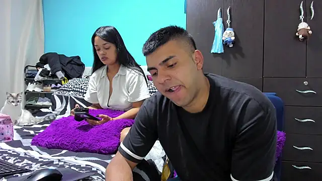 2ScarletandRyan8 online show from February 28, 2026, 10:05 am