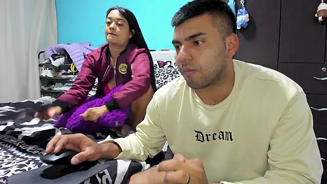 2ScarletandRyan8 online show from March 6, 2026, 10:01 am