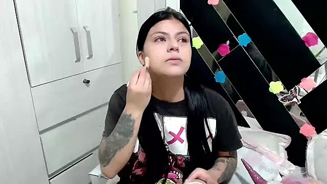 Snapshot of katery_wok11 chatting on October 3, 2025, 5:10 pm katery wok11 online show from October 3, 2025, 5:10 pm