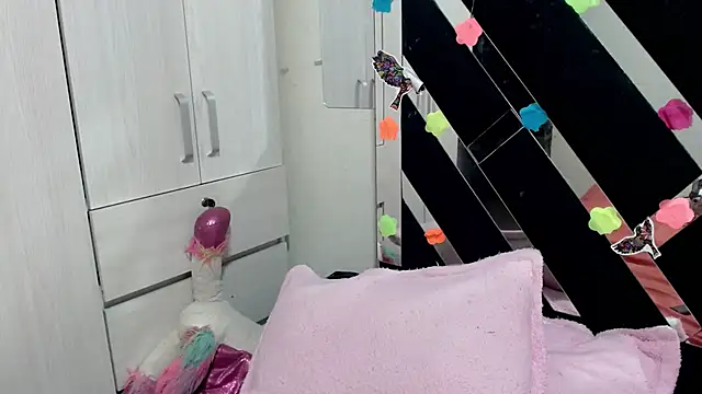 Snapshot of katery_wok11 chatting on December 2, 2025, 6:58 pm katery wok11 online show from December 2, 2025, 6:58 pm