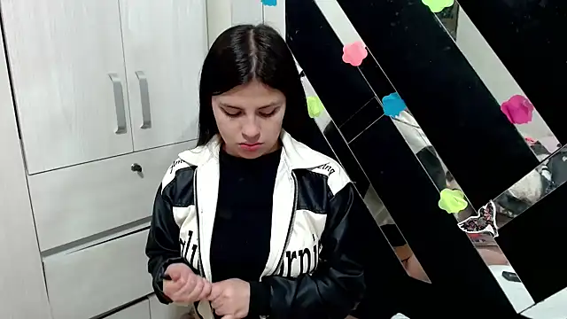 Snapshot of katery_wok11 chatting on January 8, 2026, 1:41 am katery wok11 online show from January 8, 2026, 1:41 am