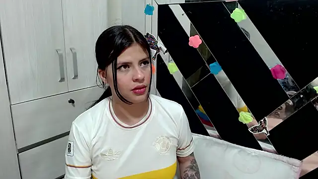 Snapshot of katery_wok11 chatting on January 15, 2026, 2:38 am katery wok11 online show from January 15, 2026, 2:38 am