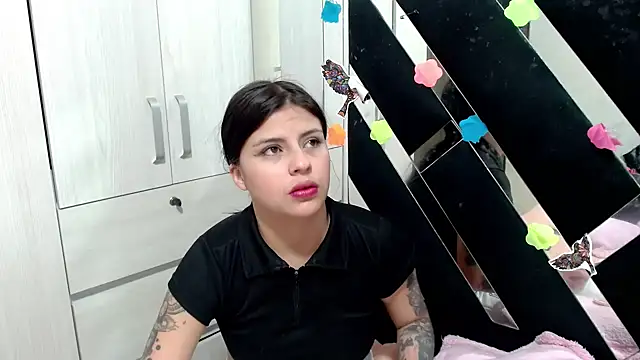 Snapshot of katery_wok11 chatting on January 18, 2026, 2:04 am katery wok11 online show from January 18, 2026, 2:04 am