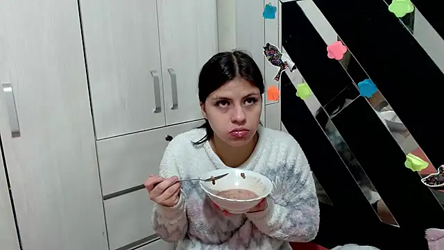 Snapshot of katery_wok11 chatting on February 3, 2026, 8:14 pm katery wok11 online show from February 3, 2026, 8:14 pm