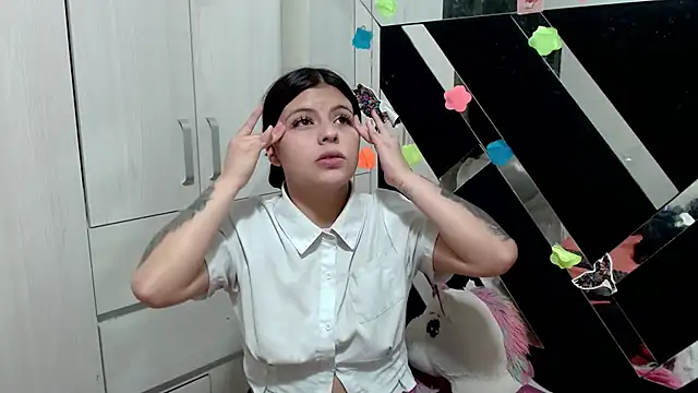 Snapshot of katery_wok11 chatting on February 6, 2026, 1:21 am katery wok11 online show from February 6, 2026, 1:21 am