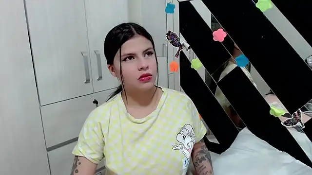 Snapshot of katery_wok11 chatting on March 2, 2026, 5:08 am katery wok11 online show from March 2, 2026, 5:08 am