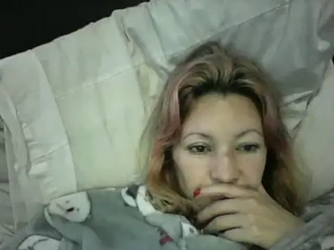 Snapshot of Paulita_x3 chatting on December 28, 2024, 11:41 am Paulita x3 online show from December 28, 2024, 11:41 am