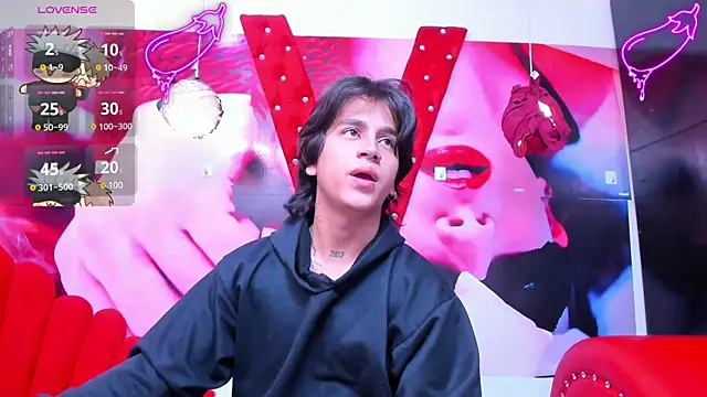 Snapshot of alex_477 chatting on January 30, 2025, 11:33 am alex 477 online show from January 30, 2025, 11:33 am