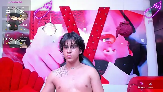 Snapshot of alex_477 chatting on February 4, 2025, 5:55 pm alex 477 online show from February 4, 2025, 5:55 pm