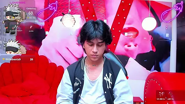 Snapshot of alex_477 chatting on March 21, 2025, 2:51 pm alex 477 online show from March 21, 2025, 2:51 pm