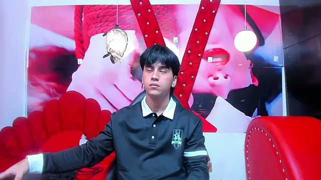 Snapshot of alex_477 chatting on October 3, 2025, 11:40 am alex 477 online show from October 3, 2025, 11:40 am