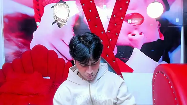 Snapshot of alex_477 chatting on October 9, 2025, 11:41 am alex 477 online show from October 9, 2025, 11:41 am