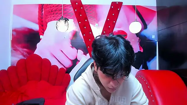 Snapshot of alex_477 chatting on October 27, 2025, 11:36 am alex 477 online show from October 27, 2025, 11:36 am