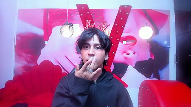 Snapshot of alex_477 chatting on December 3, 2025, 11:30 am alex 477 online show from December 3, 2025, 11:30 am