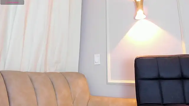 Snapshot of Lia_walton chatting on January 11, 2025, 12:07 pm Lia walton online show from January 11, 2025, 12:07 pm