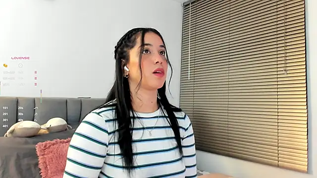 Snapshot of Gigi-bom chatting on January 8, 2026, 11:51 pm Gigi-bom online show from January 8, 2026, 11:51 pm