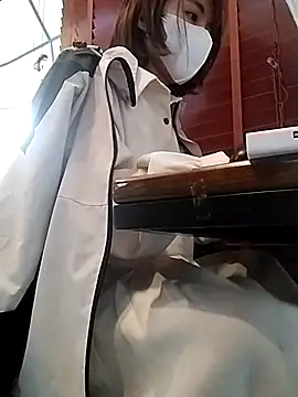 Michiko1 online show from February 21, 2025, 8:51 am