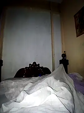 Snapshot of unrulydon255 chatting on January 17, 2026, 5:45 am unrulydon255 online show from January 17, 2026, 5:45 am