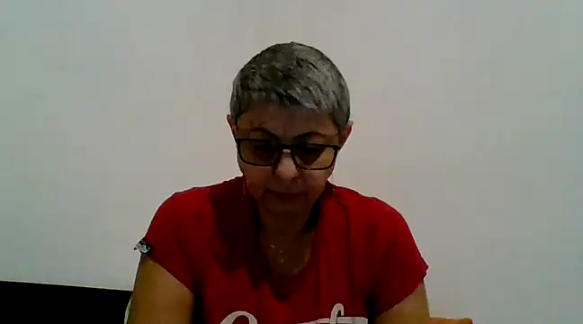 Snapshot of roseblak42 chatting on February 27, 2025, 5:04 pm roseblak42 online show from February 27, 2025, 5:04 pm