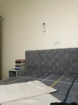 Snapshot of Ruby_bear chatting on November 10, 2025, 5:06 am Ruby bear online show from November 10, 2025, 5:06 am