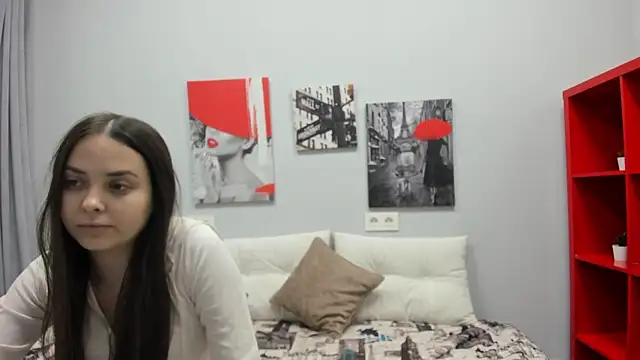 Tiny JuJu online show from May 29, 2026, 1:14 am