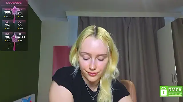 Snapshot of CaseyLabow chatting on February 11, 2026, 4:28 am CaseyLabow online show from February 11, 2026, 4:28 am