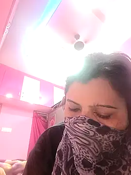 Snapshot of RESHMA_21 chatting on October 16, 2025, 7:48 pm RESHMA 21 online show from October 16, 2025, 7:48 pm