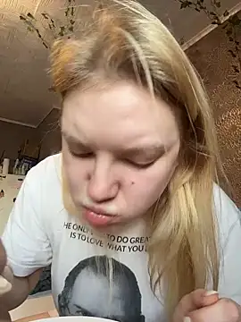 Snapshot of AmmyHot chatting on February 3, 2026, 2:53 am AmmyHot online show from February 3, 2026, 2:53 am