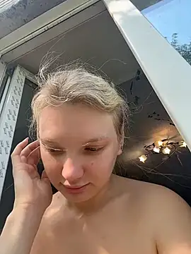 AmmyHot online show from June 26, 2026, 3:11 am