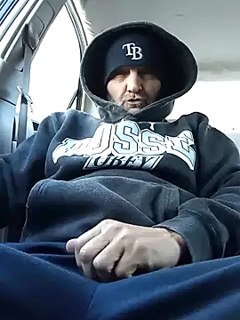 Snapshot of Hotbodyscottie chatting on January 12, 2025, 1:37 pm Hotbodyscottie online show from January 12, 2025, 1:37 pm