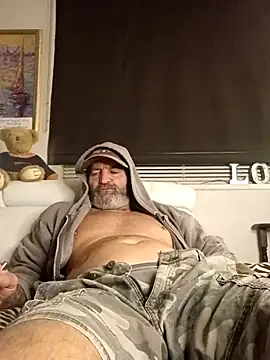 Hotbodyscottie online show from December 18, 2025, 11:16 am