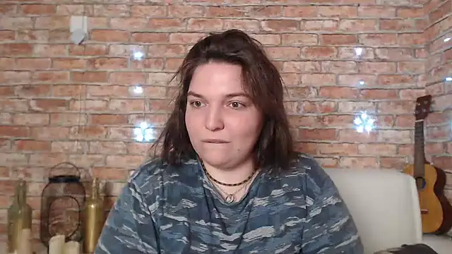 Amelia Kiss  online show from December 24, 2024, 6:55 am