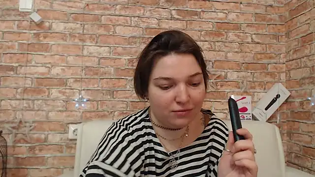 Snapshot of Amelia_Kiss_ chatting on March 28, 2026, 1:16 am Amelia Kiss online show from March 28, 2026, 1:16 am
