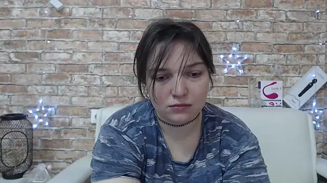 Snapshot of Amelia_Kiss_ chatting on April 14, 2026, 1:00 am Amelia Kiss online show from April 14, 2026, 1:00 am