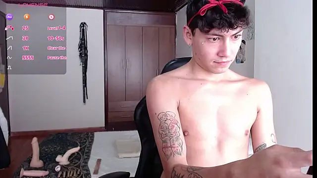 Amahd696 online show from March 11, 2026, 2:56 pm