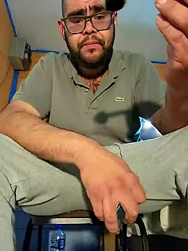 Snapshot of Ricorry@xh chatting on December 3, 2024, 4:25 am Ricorryxh online show from December 3, 2024, 4:25 am