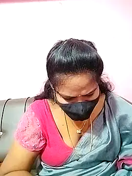 melina214 online show from October 22, 2025, 4:13 am