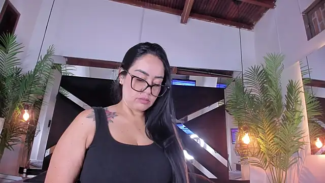 Snapshot of emily-fox chatting on March 5, 2026, 11:06 am emily-fox online show from March 5, 2026, 11:06 am