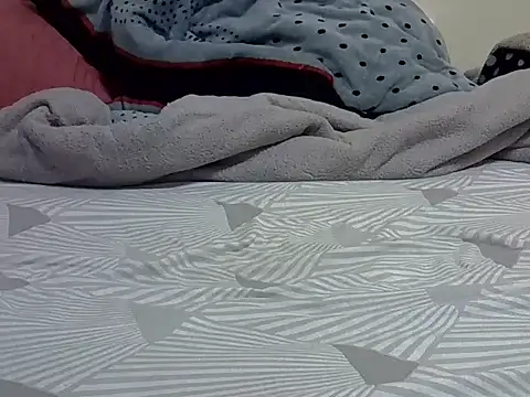 Snapshot of Sonnia_ chatting on September 21, 2025, 12:01 am Sonnia online show from September 21, 2025, 12:01 am