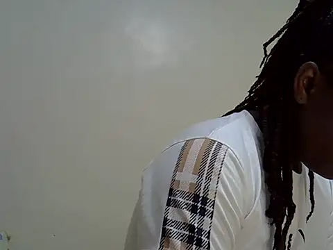 Sonnia  online show from March 19, 2026, 9:57 am