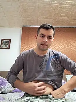 hornny1995 online show from January 19, 2025, 3:53 pm