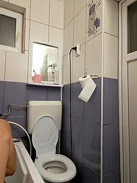 hornny1995 online show from October 17, 2025, 4:53 pm