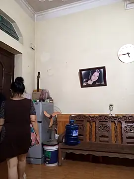 Hotestlove online show from October 9, 2025, 10:46 am