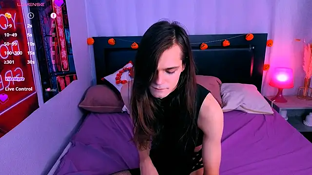 Will Will  online show from November 11, 2025, 2:06 pm