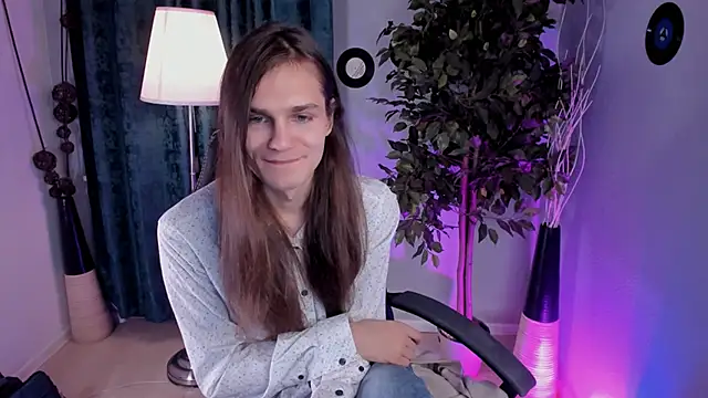 Snapshot of Will_Will_ chatting on February 10, 2026, 9:52 pm Will Will online show from February 10, 2026, 9:52 pm